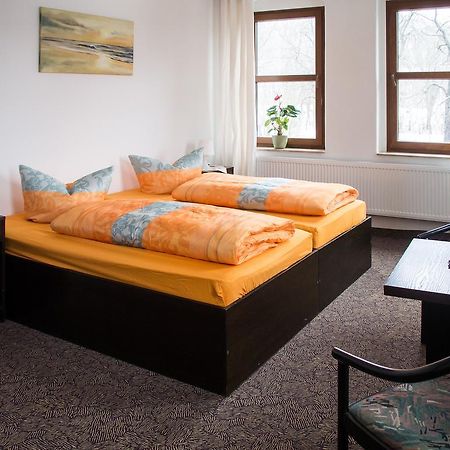 Sefano Nossen Hotel Buitenkant foto