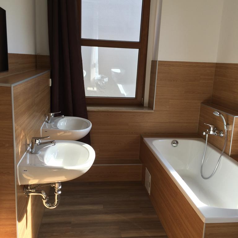 Sefano Nossen Hotel Buitenkant foto