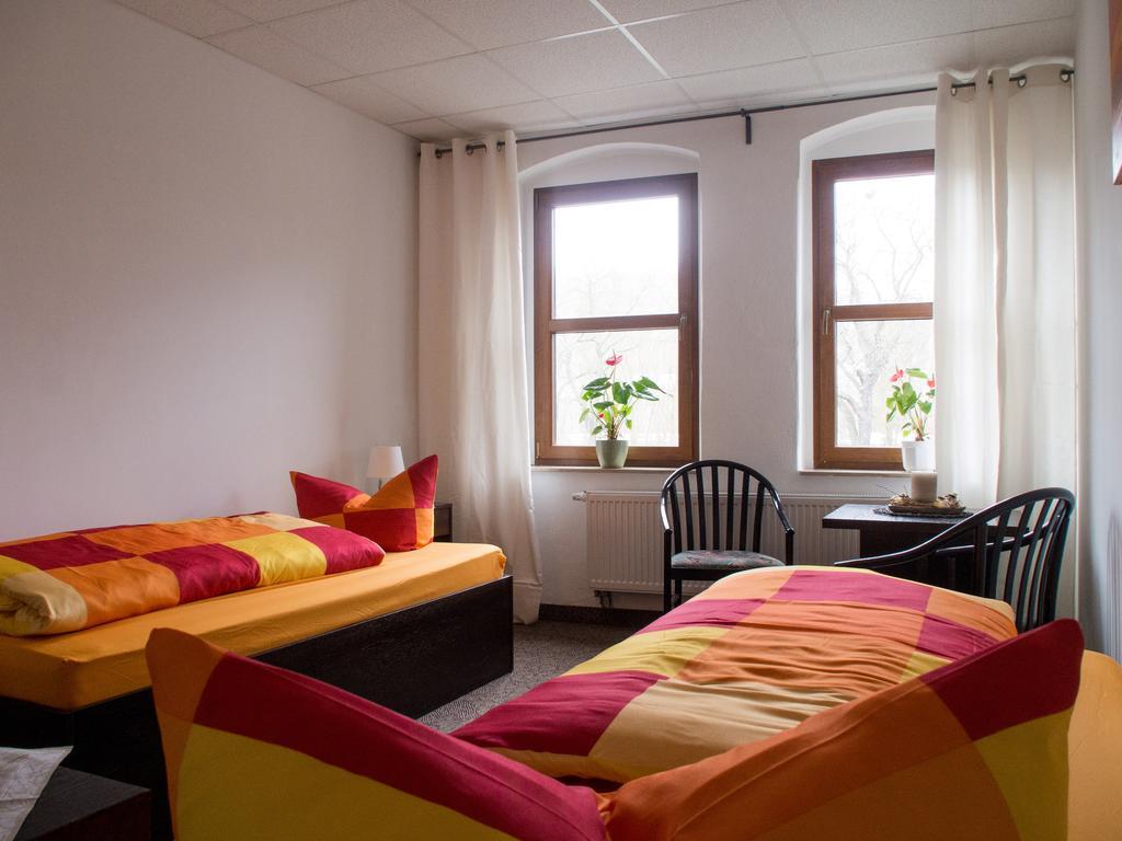 Sefano Nossen Hotel Buitenkant foto